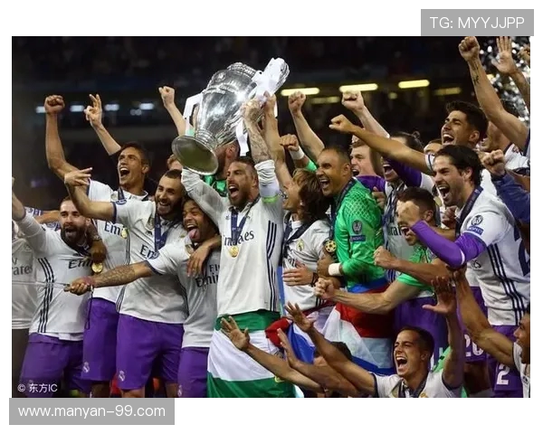 西甲联赛冠军奖杯图片：西甲联赛冠军奖杯的样式与历史